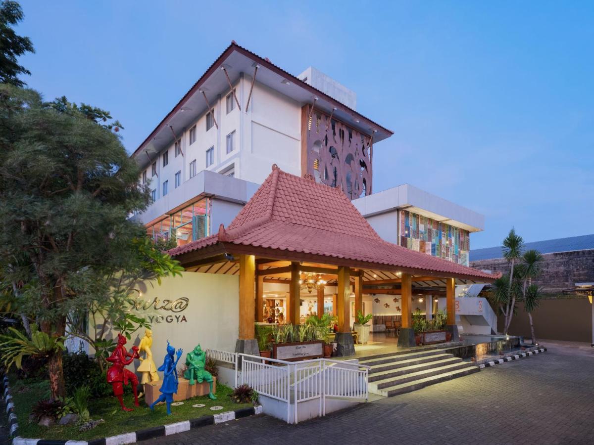 Burza Hotel Yogyakarta Dış mekan fotoğraf